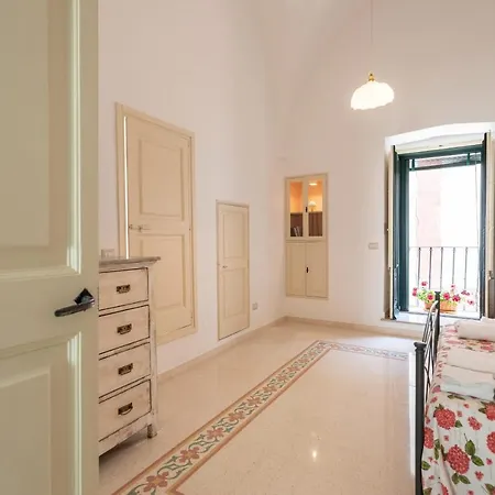 Casa Barone, Primo Piano A Matino