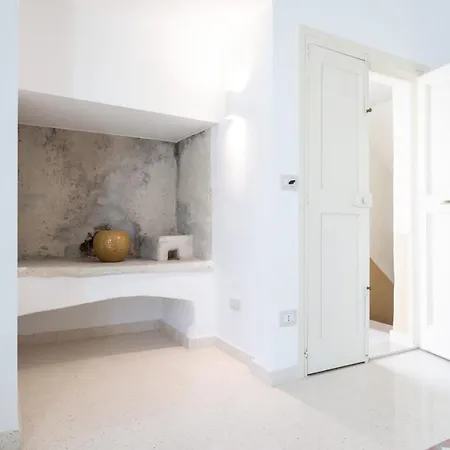 Casa Barone, Primo Piano A Matino * Matino